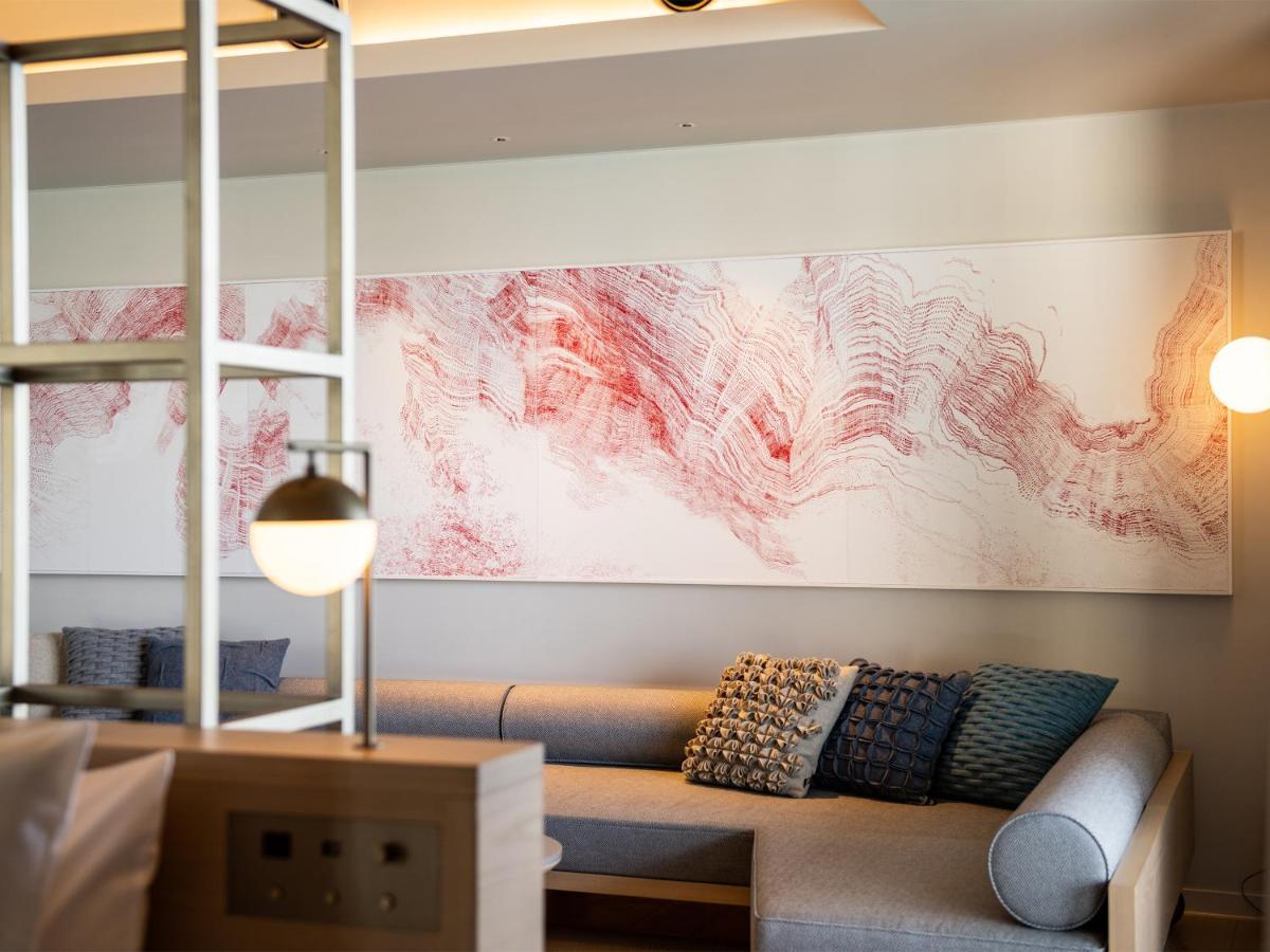 Anteroom Hotel 4*